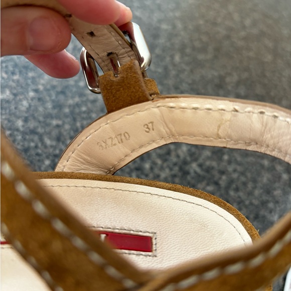 PRADA Suede Espadrille Platform. Size 37. - Picture 4 of 7